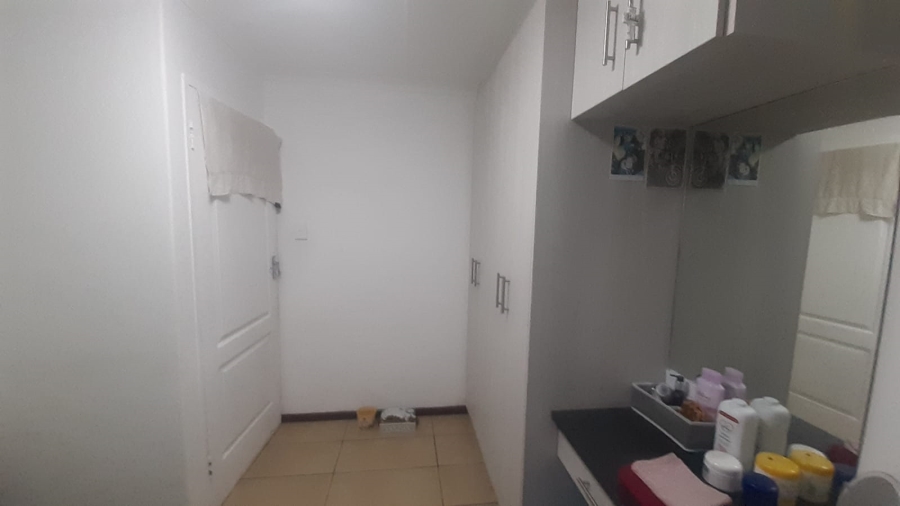 To Let 3 Bedroom Property for Rent in Heiderand Western Cape